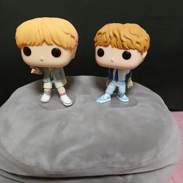 마텔정품 지민+펀코 지민/뷔 팝니다.