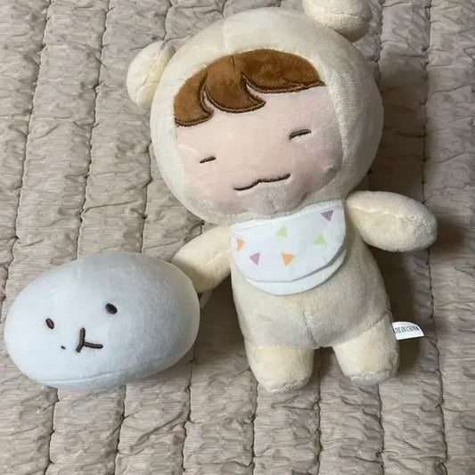 백현 인형