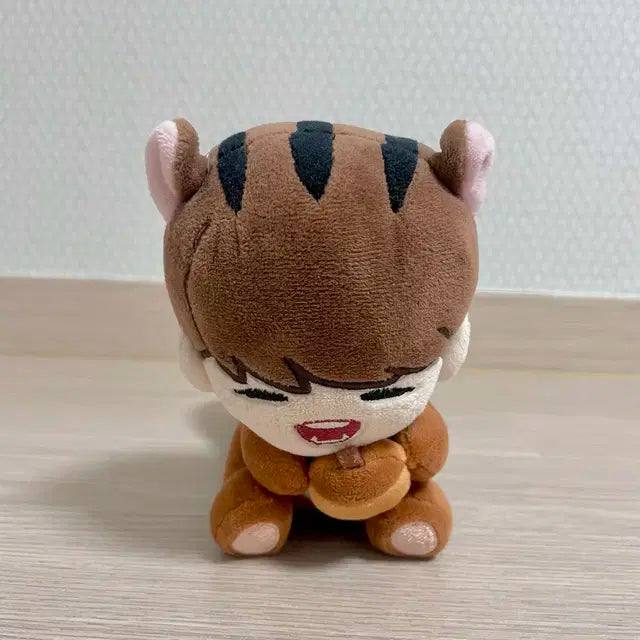 인피니트 우현 인형 다람횬