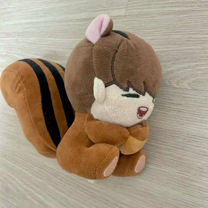 인피니트 우현 인형 다람횬