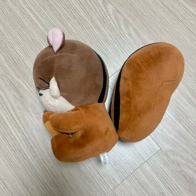 인피니트 우현 인형 다람횬