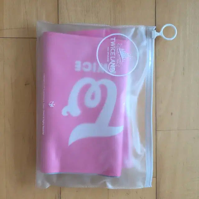 트와이스 첫콘 굿즈 판매합니다