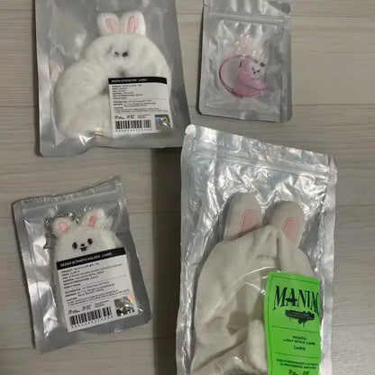 급처) 스키즈 리빗  일괄 양도 (리빗 인형, 헤어밴드, 응원봉 커버 즈