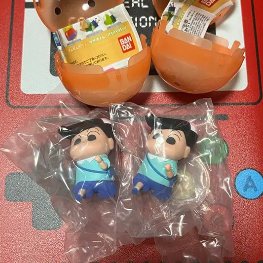 반다이 짱구 X 산리오 가챠 피규어 철수