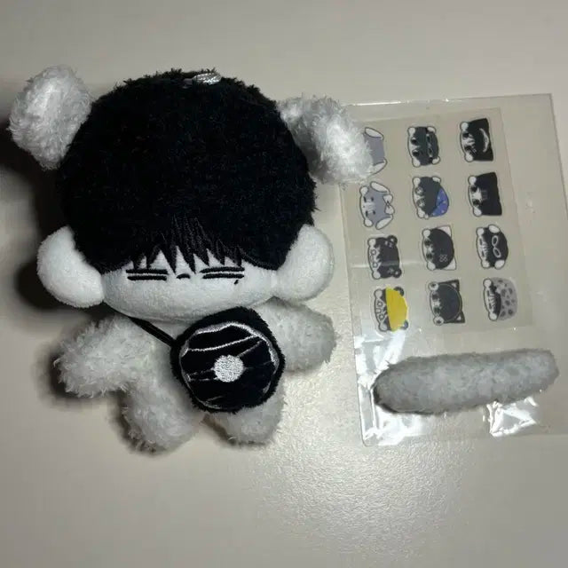 보넥도 리우 인형 샤오링바오 만링이 수상한 옆집 강한류