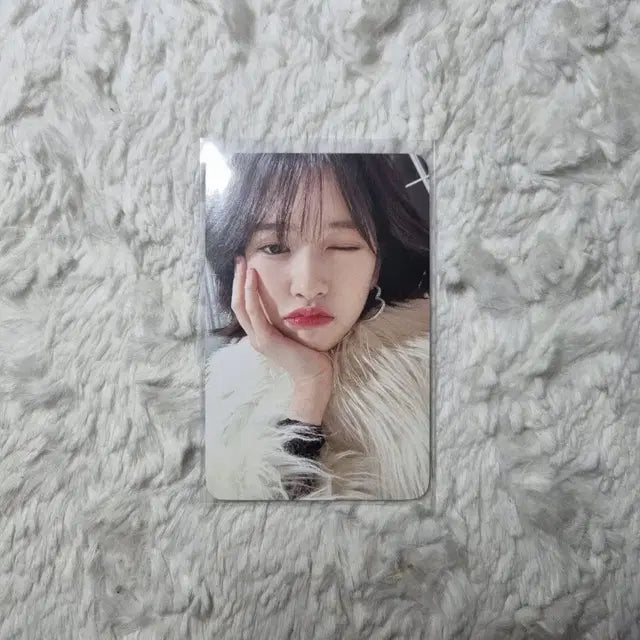 아이브 유진 마인 위드뮤 럭드 양도  안유진가을레이장원영리즈이서