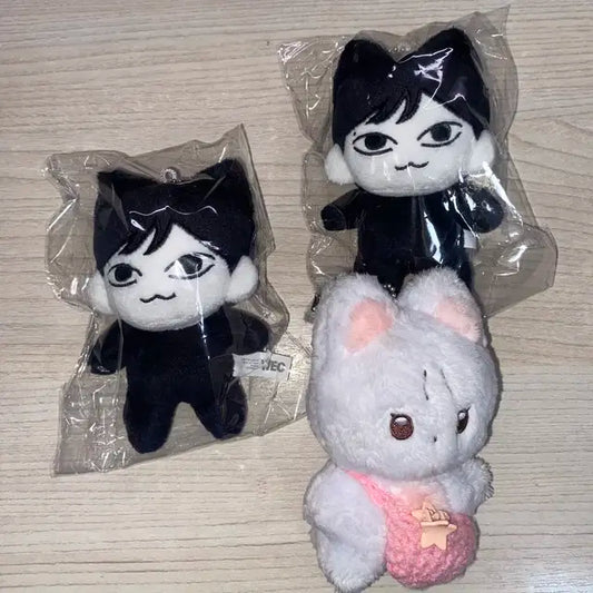 더보이즈 인형 10cm 마물쭈 차니냥