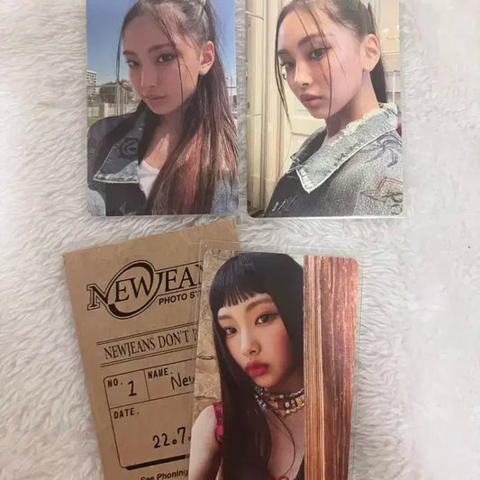 뉴진스 혜인 어텐션 포카 판매 ( 가방 )