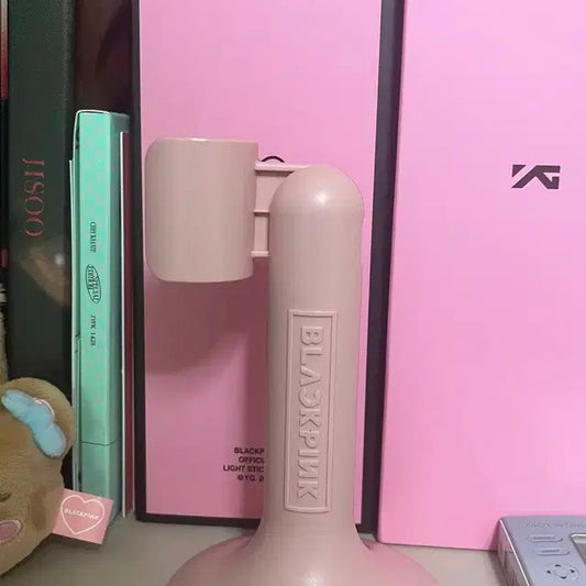 블랙핑크 응원봉 거치대 판매합니다 (리미티드 에디션)