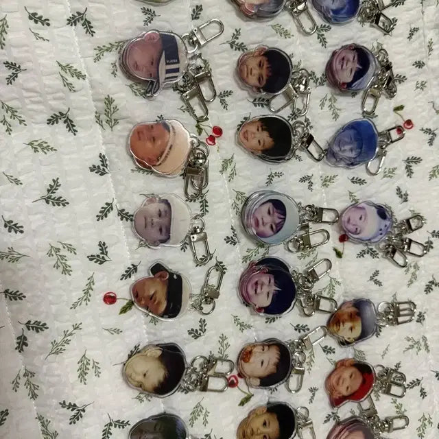 세븐틴 키링 판매해요:)