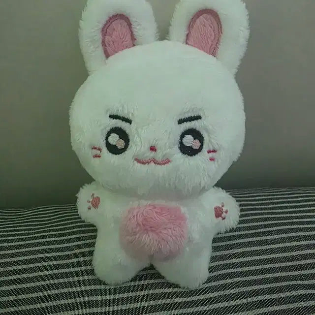 제로베이스원 성한빈 10cm인형