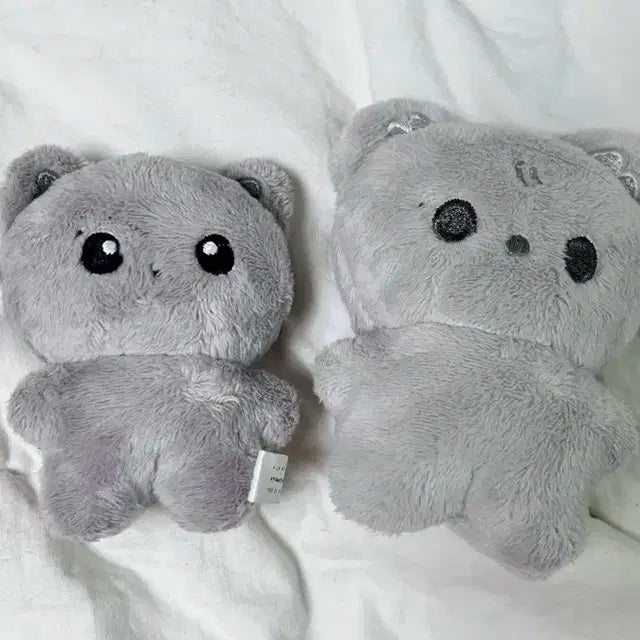 더보이즈 주연 인형