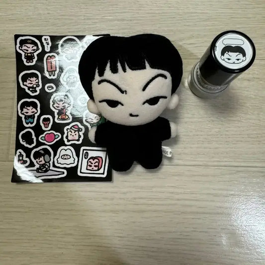 션덩이 인형 팝니다.
