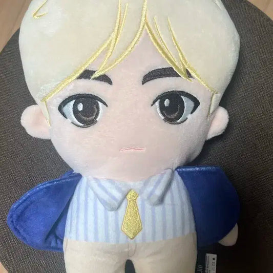 방탄소년단 진 인형 판매