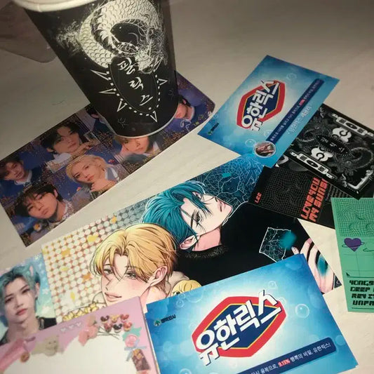 필릭스 이용복 생카 스키즈 스트레이키즈 생일카페 2024 포카