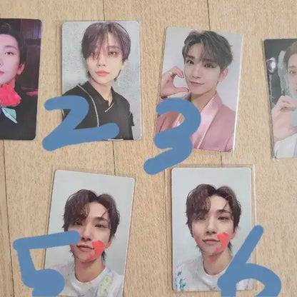 세븐틴 포카 판매합니다.