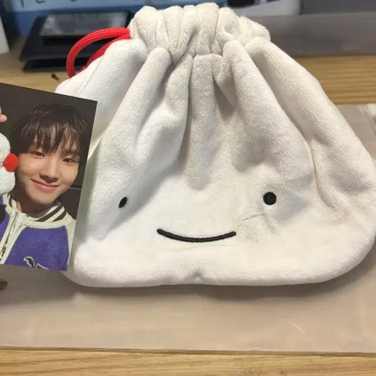 보이넥스트도어 운학 운아기 파우치 판매