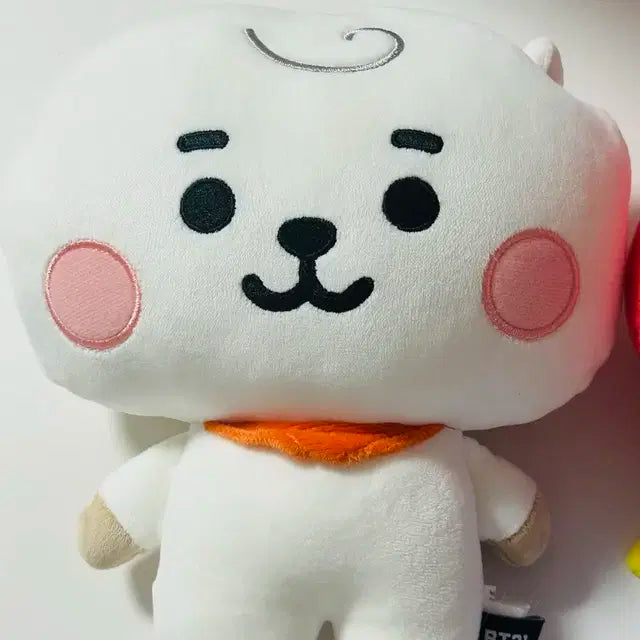 라인프렌즈 BT21 RJ + TATA BABY 미니 바디 납작 쿠션