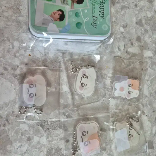기현생카 럭드 키링+틴케이스