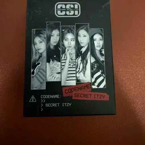 있지 CSI 플레잉카드