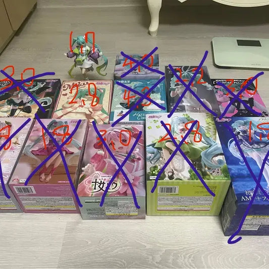 (9/3까지!)미쿠 피규어 팝니다!