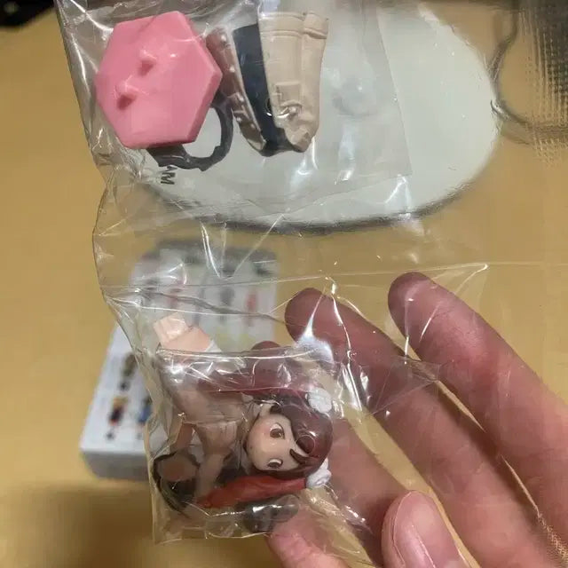 미소녀 피규어 2종 일괄 판매