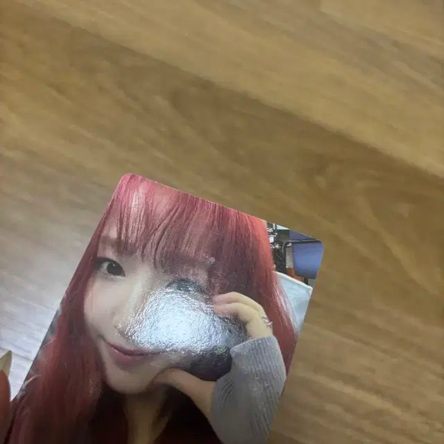 유니스 방윤하 포카