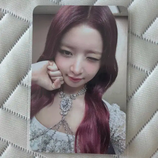 아이브 콘서트 월드투어 DVD 레이 포카 판매합니다