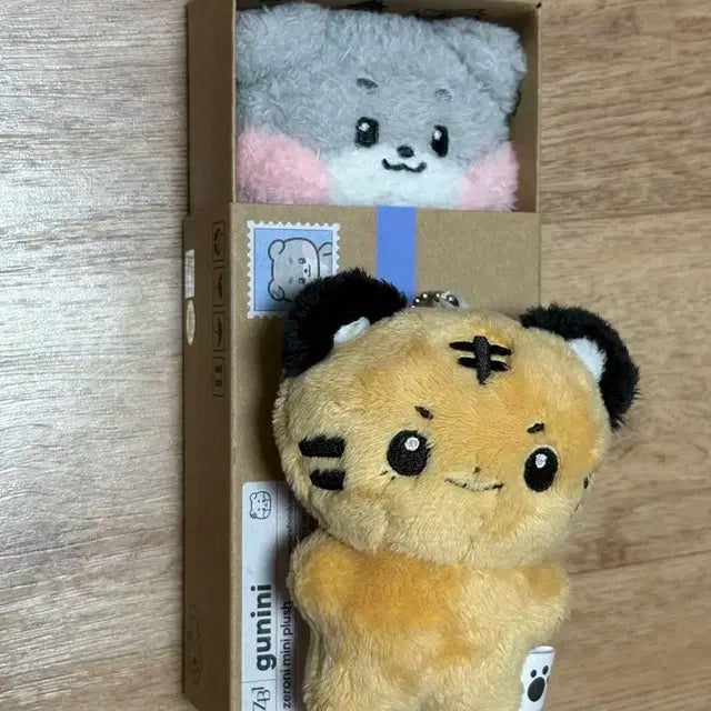 제로베이스원 굿즈 대량판매
