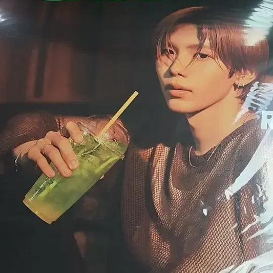 라이즈 RIIZE 메가커피 포스터 6종 세트+스미니 미개봉