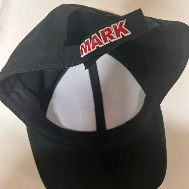 nct mark canda 엔시티 마크 캐나다 모자 엠디 굿즈앨범 포카