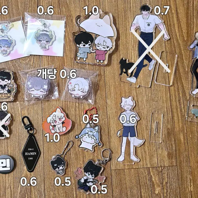 플레이브 코롯토,키링,스티커,아크릴스탠드,핀뱃지 비공굿 여러가지