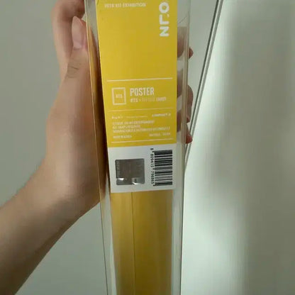 방탄 전시회 오늘 지민 포스터