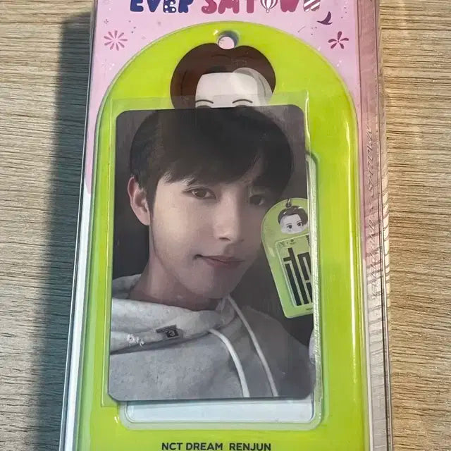 엔시티 드림 런쥔 에버랜드 카드홀더랜야드세트