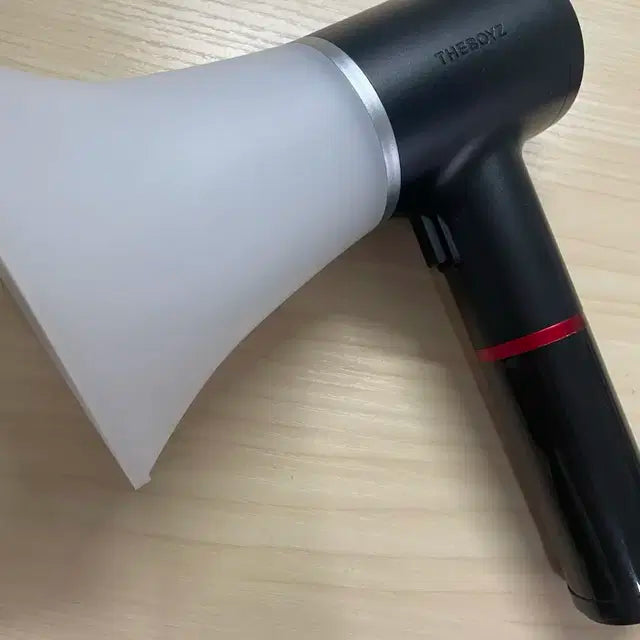 더보이즈 전 응원봉 판매합니다