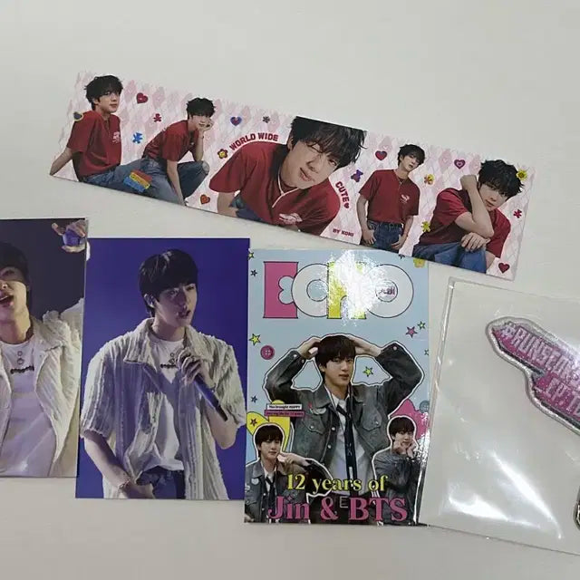 방탄소년단 진 굿즈 세트 + 진 컵도 같이 드려요!!
