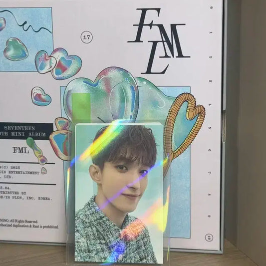 세븐틴 도겸 바람막이 포카 팔로우콘 엠디