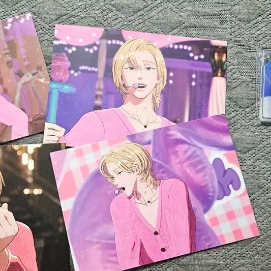 플레이브 노아 삼왜 엽서 콜라보카페 캔뱃지 아크릴 굿즈