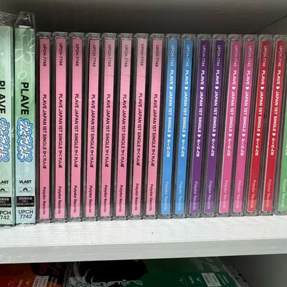 플레이브 카쿠렌보 개봉 앨범 양도합니다.