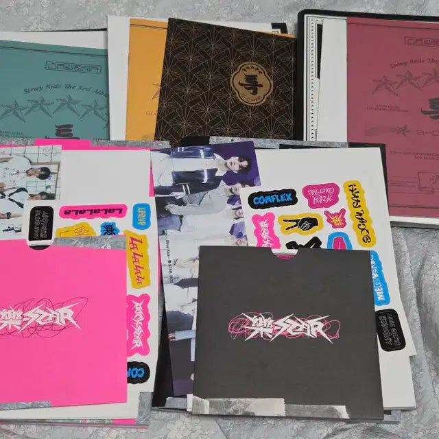 일괄) 스트레이키즈 특 락 공개 앨범 포스터 cd 스티커 스크랩