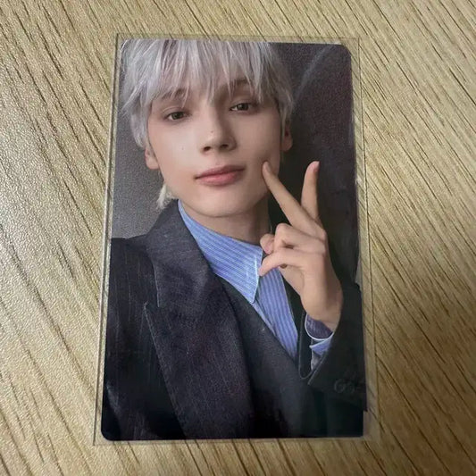 투바투 별의장 투게더 팝업 럭드 휴닝카이