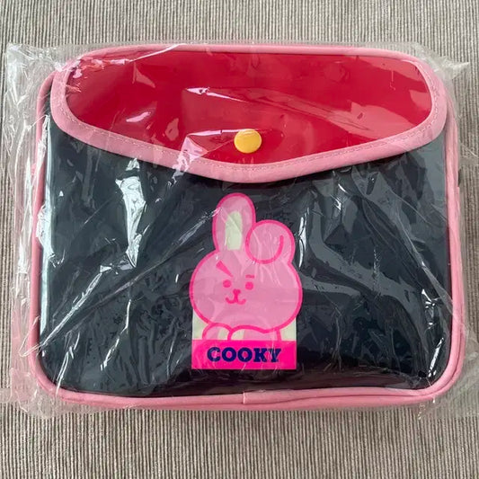 라인프렌즈 BT21 쿠키 파우치
