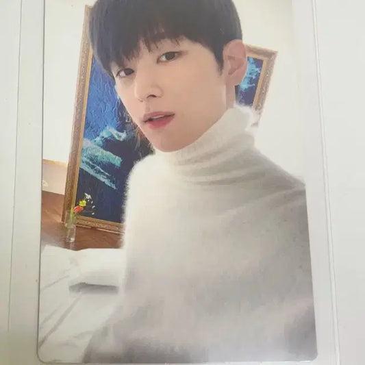 더보이즈 주연 왕관 키링 포카