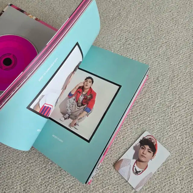 뉴이스트(Nu'Est)세번째미니앨범'잠꼬대' +포토카드