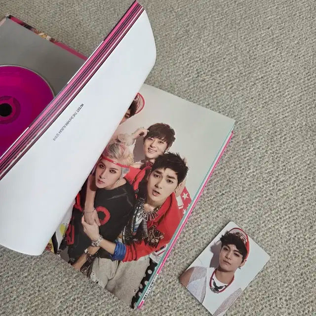뉴이스트(Nu'Est)세번째미니앨범'잠꼬대' +포토카드