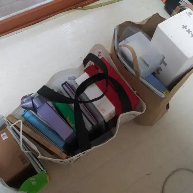 TXT 앨범 및 굿즈