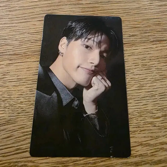 에이티즈 정우영 아우어 포카 ateez