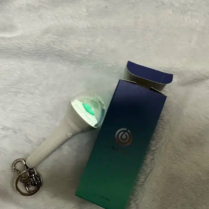 데이식스 마데워치키링