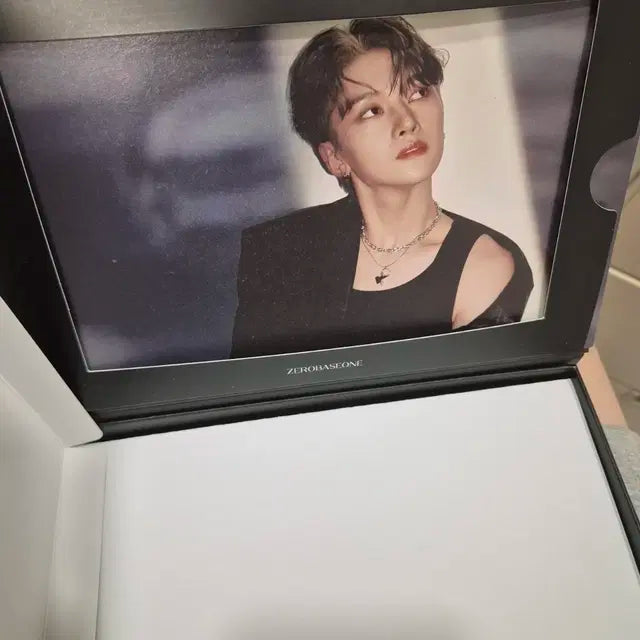 제로베이스원 멜팅포인트 개봉 앨범