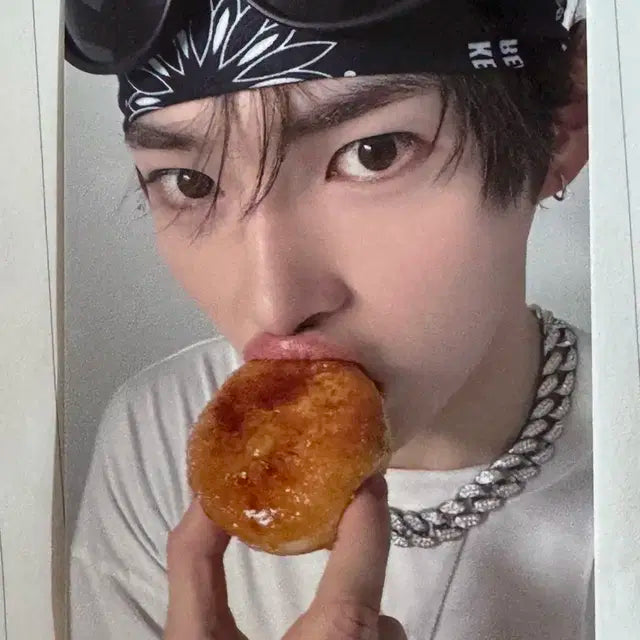 Never say never 컴백쇼 한빈 역조공 포카